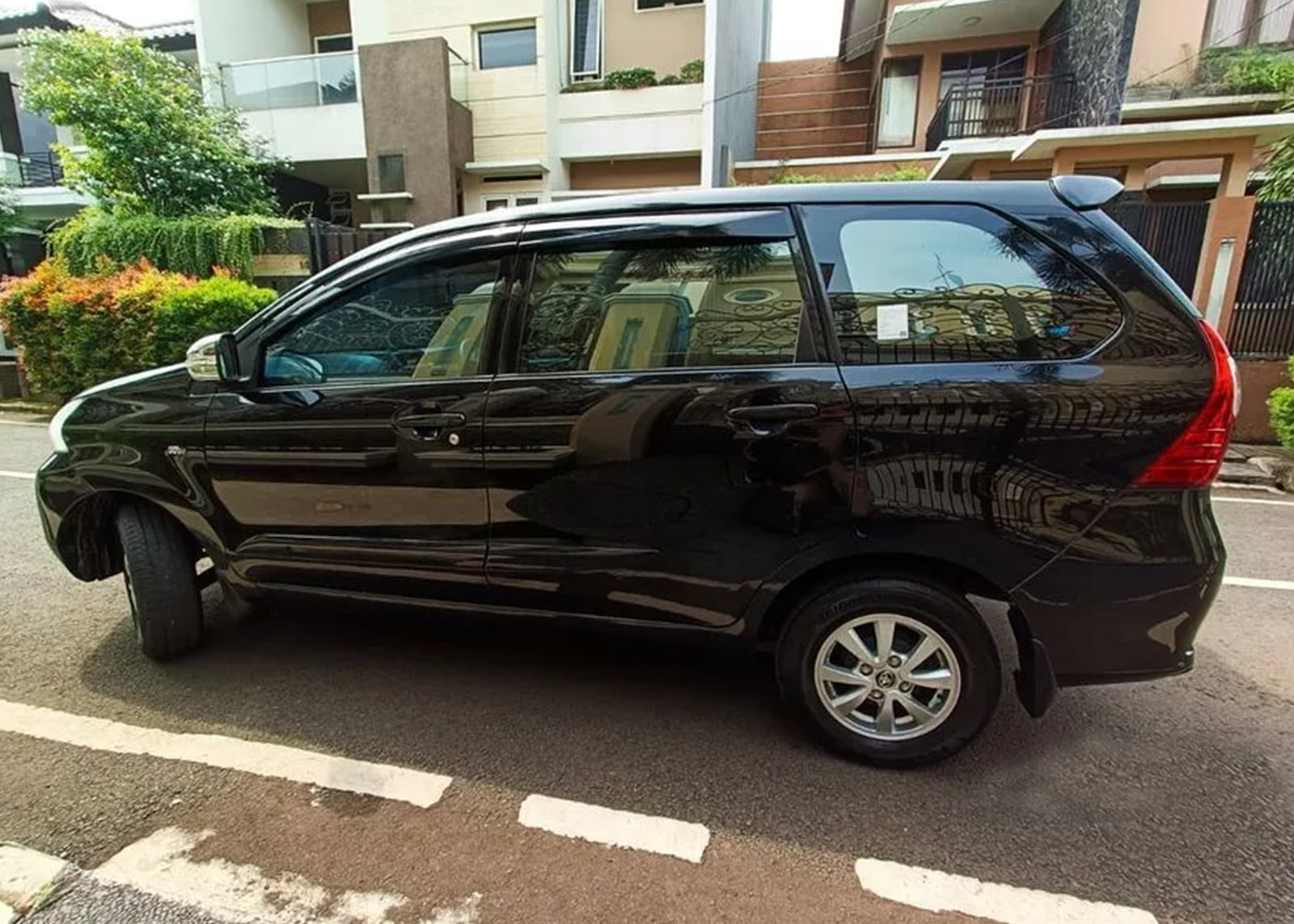 Jasa Rent Car Medan 
