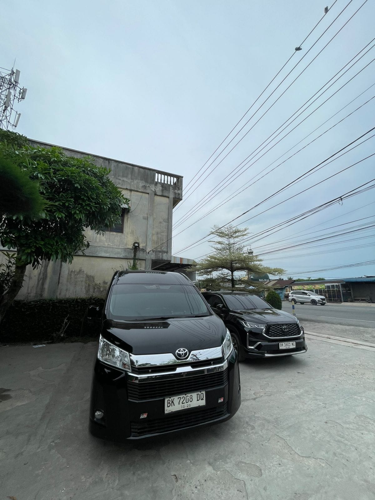 Rental Mobil Terdekat di Medan 